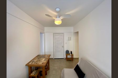 Apartamento para alugar com 40m², 1 quarto e 1 vagaSala/Quarto