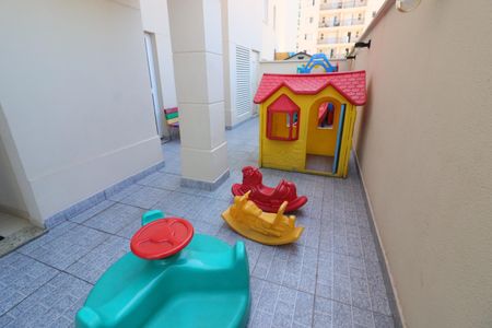 Apartamento à venda com 64m², 2 quartos e 1 vagaÁrea comum - Playground