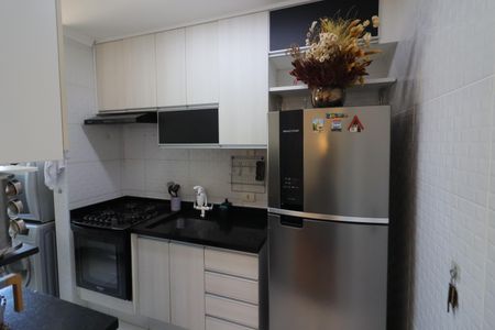 Apartamento à venda com 64m², 2 quartos e 1 vagaCozinha e Área de Serviço