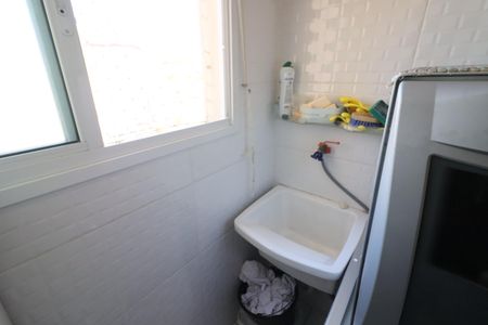 Apartamento à venda com 64m², 2 quartos e 1 vagaCozinha e Área de Serviço