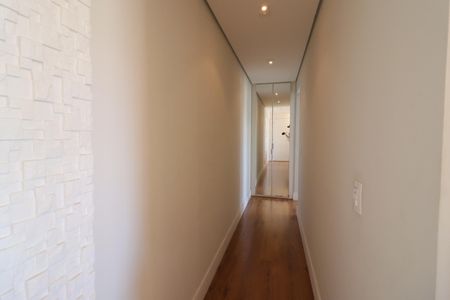 Apartamento à venda com 64m², 2 quartos e 1 vagaCorredor