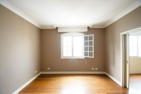 Apartamento à venda com 343m², 4 quartos e 3 vagas Apartamento à venda com 343m², 4 quartos e 3 vagasSala 2