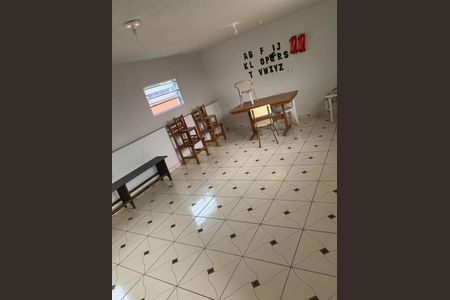 Casa à venda com 5 quartos, 317m² em Vila Carrão, São Paulo