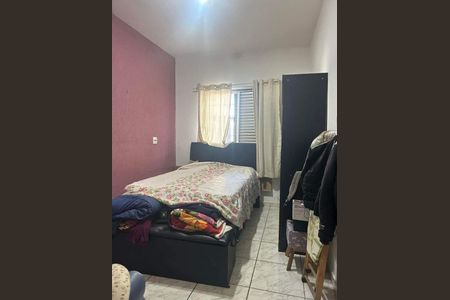 Casa à venda com 5 quartos, 317m² em Vila Carrão, São Paulo