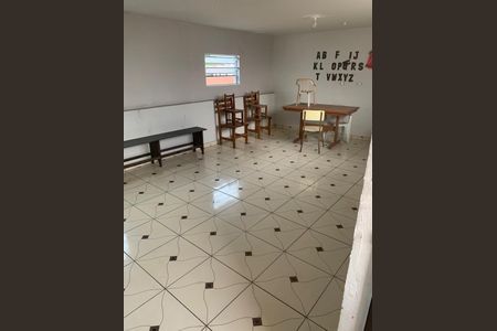 Casa à venda com 5 quartos, 317m² em Vila Carrão, São Paulo