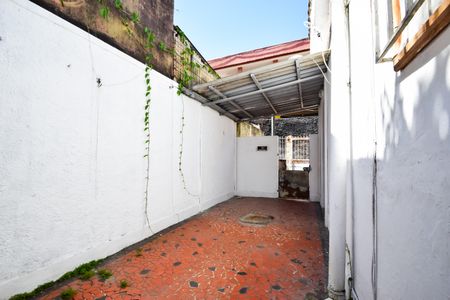 Casa de condomínio para alugar com 50m², 2 quartos e 1 vaga Casa de condomínio para alugar com 50m², 2 quartos e 1 vagaQuintal