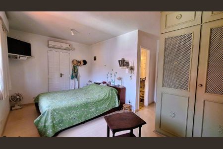 Casa à venda com 3 quartos, 180m² em Jardim Ampliacao, São Paulo