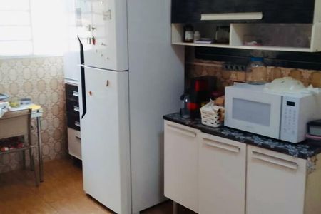 Casa à venda com 115m², 4 quartos e 7 vagas