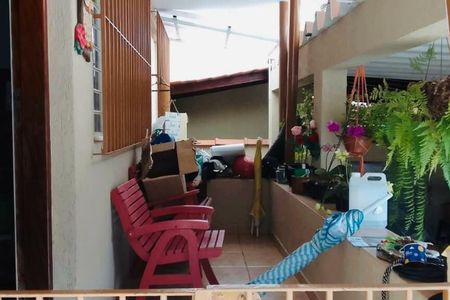 Casa à venda com 115m², 4 quartos e 7 vagas