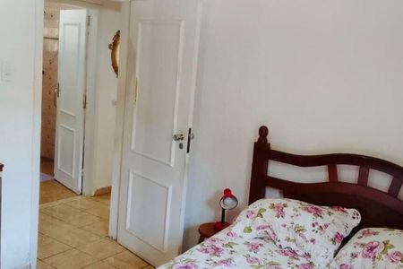 Casa à venda com 4 quartos, 115m² em Cidade Domitila, São Paulo