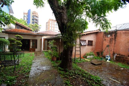 Casa à venda com 200m², 3 quartos e 3 vagas Casa à venda com 200m², 3 quartos e 3 vagasÁrea Externa