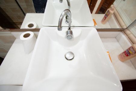 Casa à venda com 200m², 3 quartos e 3 vagas Casa à venda com 200m², 3 quartos e 3 vagasBanheiro da Suíte