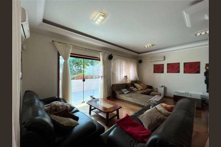 Casa à venda com 3 quartos, 456m² em Vila America, São Paulo