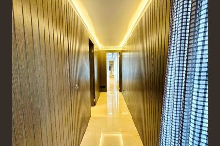 Apartamento à venda com 274m², 4 quartos e 5 vagas