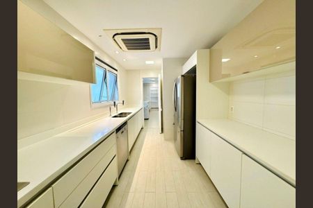 Apartamento à venda com 274m², 4 quartos e 5 vagas