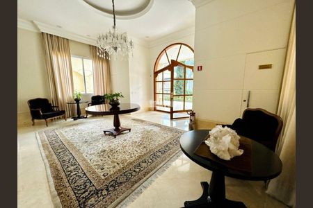 Apartamento à venda com 274m², 4 quartos e 5 vagas