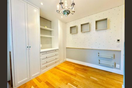 Apartamento à venda com 274m², 4 quartos e 5 vagas