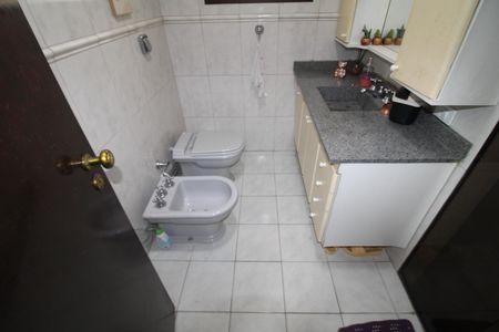 Casa à venda com 141m², 3 quartos e 2 vagasBanheiro