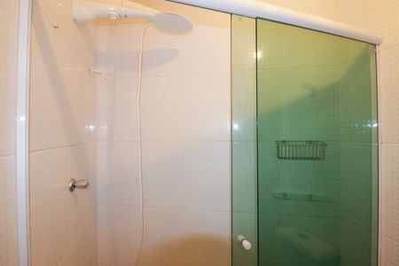 Casa para alugar com 120m², 3 quartos e 3 vagasBanheiro Social