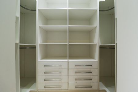 Casa para alugar com 120m², 3 quartos e 3 vagasSuíte 2