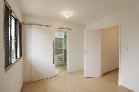 Casa para alugar com 120m², 3 quartos e 3 vagasSuíte 2