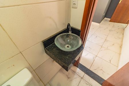 Casa à venda com 130m², 3 quartos e 1 vaga