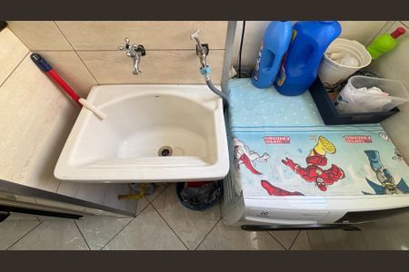 Apartamento à venda com 50m², 2 quartos e 1 vaga Apartamento à venda com 50m², 2 quartos e 1 vagaÁrea de Serviço