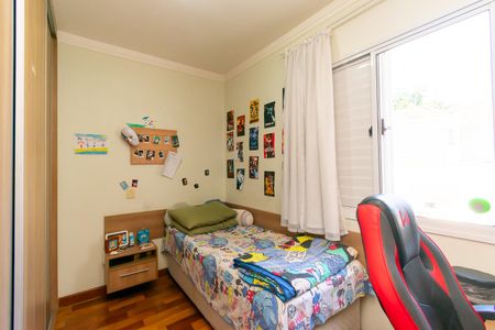 Apartamento à venda com 105m², 3 quartos e 2 vagasQuarto 2