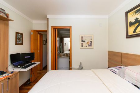 Apartamento à venda com 105m², 3 quartos e 2 vagasSuíte