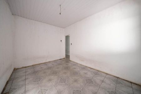 Quarto de casa para alugar com 5 quartos, 250m² em Vila Nhocuné, São Paulo