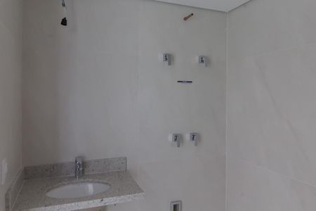 Banheiro de apartamento à venda com 1 quarto, 30m² em Indianópolis, São Paulo