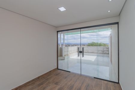 Apartamento à venda com 96m², 2 quartos e 2 vagas