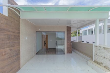 Apartamento à venda com 96m², 2 quartos e 2 vagas