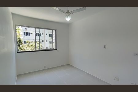 Quarto 1 de apartamento à venda com 2 quartos, 50m² em Jacarepaguá, Rio de Janeiro