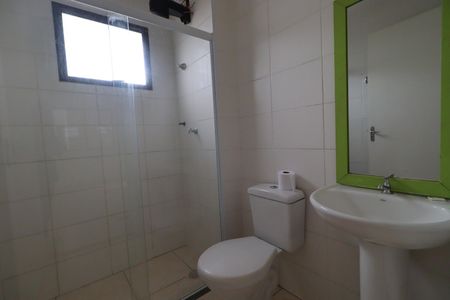 Apartamento para alugar com 45m², 2 quartos e 1 vaga Apartamento para alugar com 45m², 2 quartos e 1 vagaBanheiro
