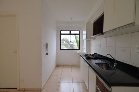 Apartamento para alugar com 45m², 2 quartos e 1 vaga Apartamento para alugar com 45m², 2 quartos e 1 vagaCozinha