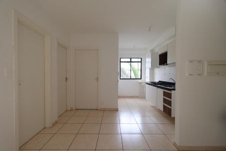 Sala de apartamento para alugar com 2 quartos, 45m² em Conjunto Habitacional Jardim das Palmeiras, Ribeirão Preto