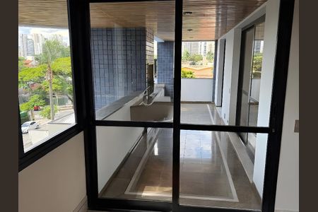Apartamento para alugar com 440m², 3 quartos e 3 vagas Apartamento para alugar com 440m², 3 quartos e 3 vagasVaranda