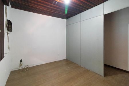 Quarto 1 de casa para alugar com 4 quartos, 250m² em Farroupilha, Porto Alegre