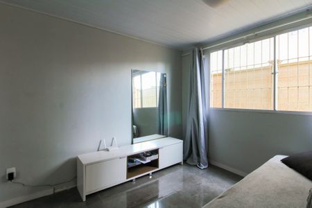Sala de apartamento à venda com 2 quartos, 42m² em Rio Branco, Canoas