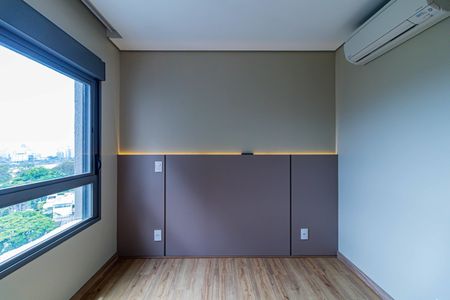 Apartamento à venda com 140m², 2 quartos e 2 vagasSuíte