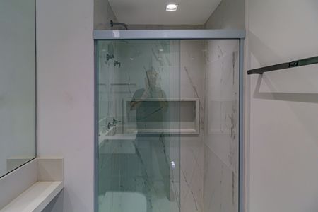 Apartamento à venda com 140m², 2 quartos e 2 vagasBanheiro social