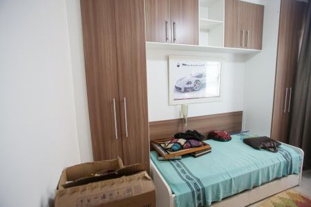 Apartamento à venda com 74m², 2 quartos e 1 vagaQuarto 2