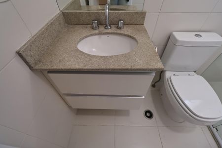 Apartamento à venda com 86m², 3 quartos e 2 vagasBanheiro da Suíte