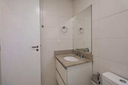 Apartamento à venda com 86m², 3 quartos e 2 vagasBanheiro da Suíte
