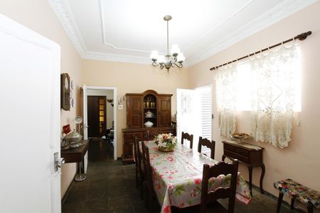 Casa à venda com 440m², 6 quartos e 3 vagasCopa