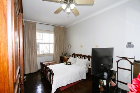 Casa à venda com 440m², 6 quartos e 3 vagasQuarto 1 -Suíte