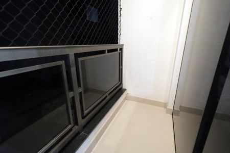Sacada de apartamento à venda com 3 quartos, 100m² em Vila Alzira, Santo André