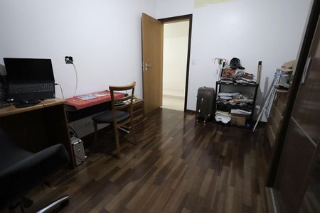 Apartamento à venda com 100m², 3 quartos e 6 vagasQuarto 1