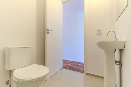 Apartamento para alugar com 46m², 1 quarto e sem vaga Apartamento para alugar com 46m², 1 quarto e sem vagaBanheiro